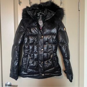 Vince Camuto Shiny Black Puffer Jacket with Faux Fur Trim